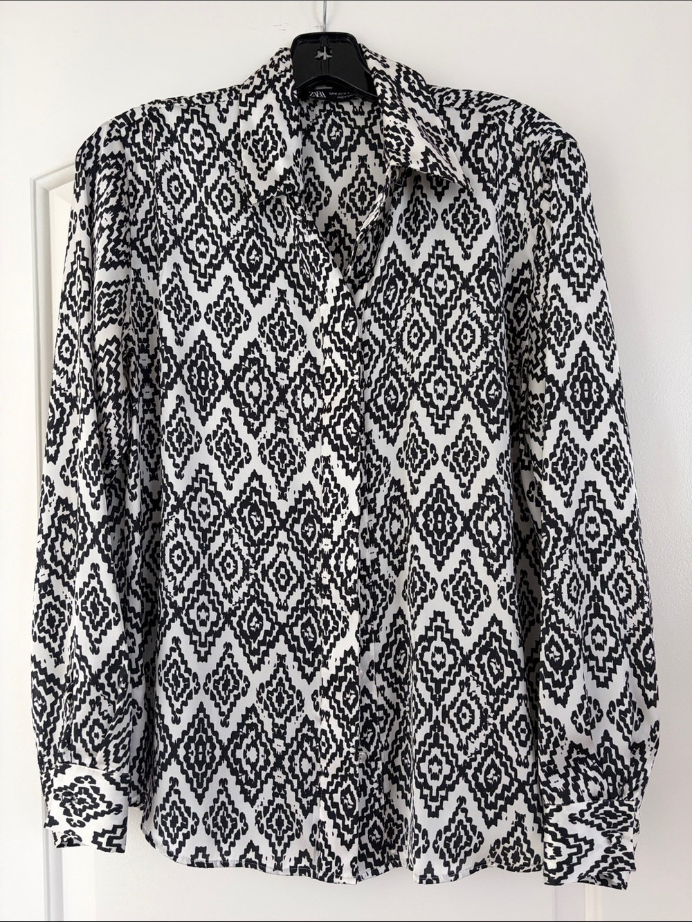 Zara Black & White Geometric Button-Down Shirt